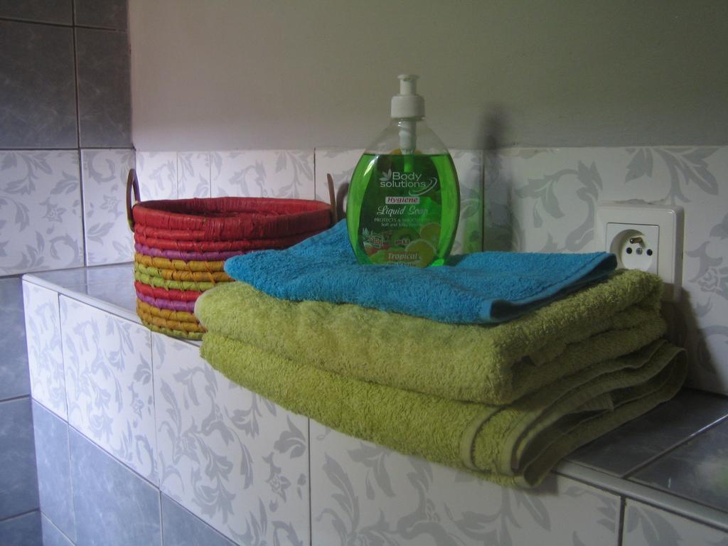 אנטננריבו Meva Guesthouse מראה חיצוני תמונה