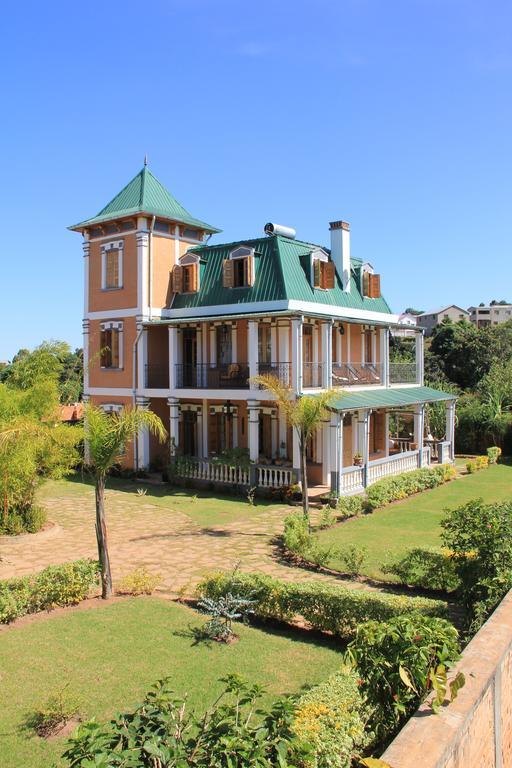 אנטננריבו Meva Guesthouse מראה חיצוני תמונה