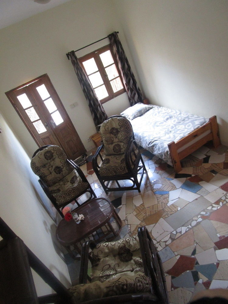 אנטננריבו Meva Guesthouse מראה חיצוני תמונה