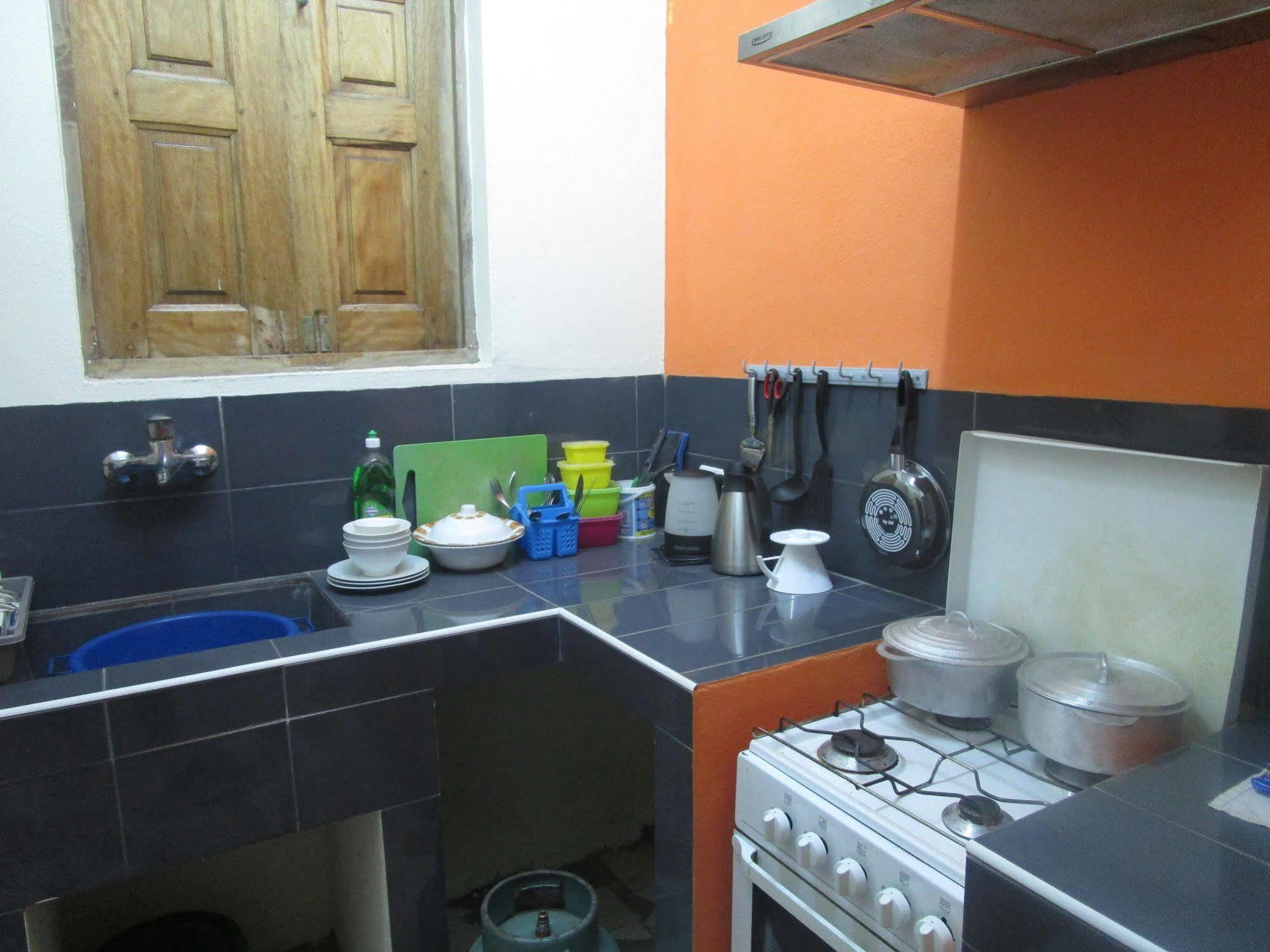 אנטננריבו Meva Guesthouse מראה חיצוני תמונה